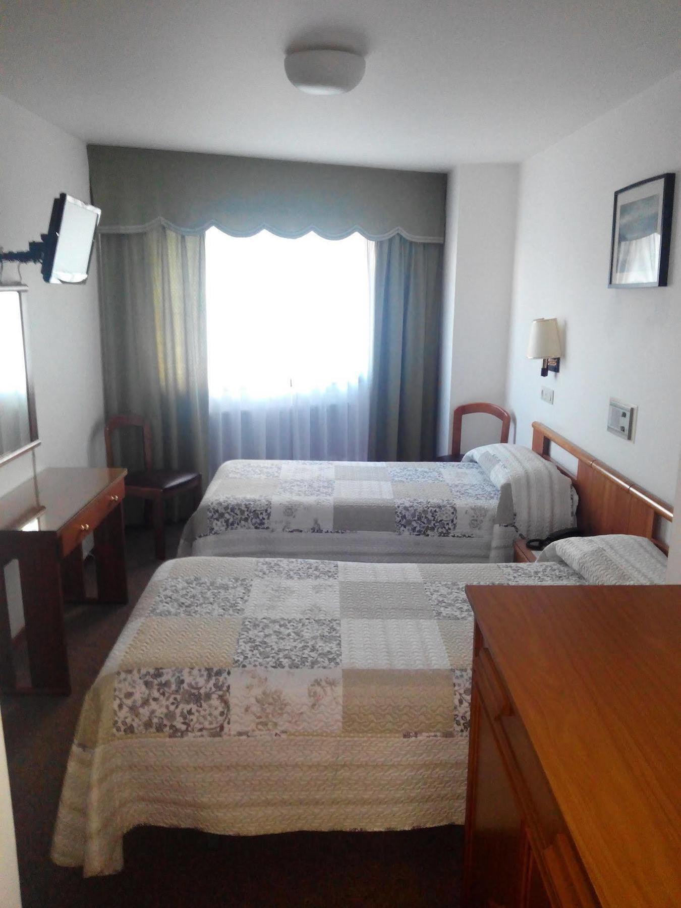 Hostal Palas La Corogne Extérieur photo